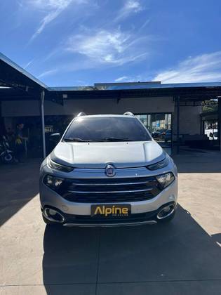 FIAT TORO 2.0 16V TURBO DIESEL VOLCANO 4WD AT9 FIAT TORO 2.0 16V TURBO DIESEL VOLCANO 4WD AT9